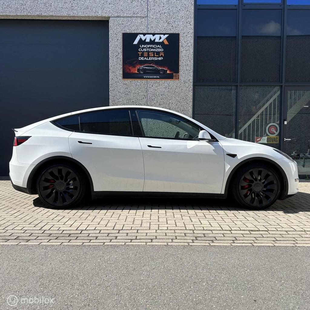Tesla Model Y Performance + MMX PACK + IAP + EAP, Auto's, Tesla, Automaat, Gebruikt, Overige carrosserieën, Wit