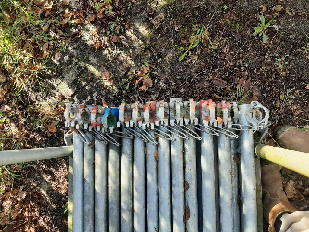 Tube-lock   steigermateriaal steigerpijp schuifkorteling, Doe-het-zelf en Verbouw, Steigers, Ophalen, Zo goed als nieuw, 5 meter of hoger