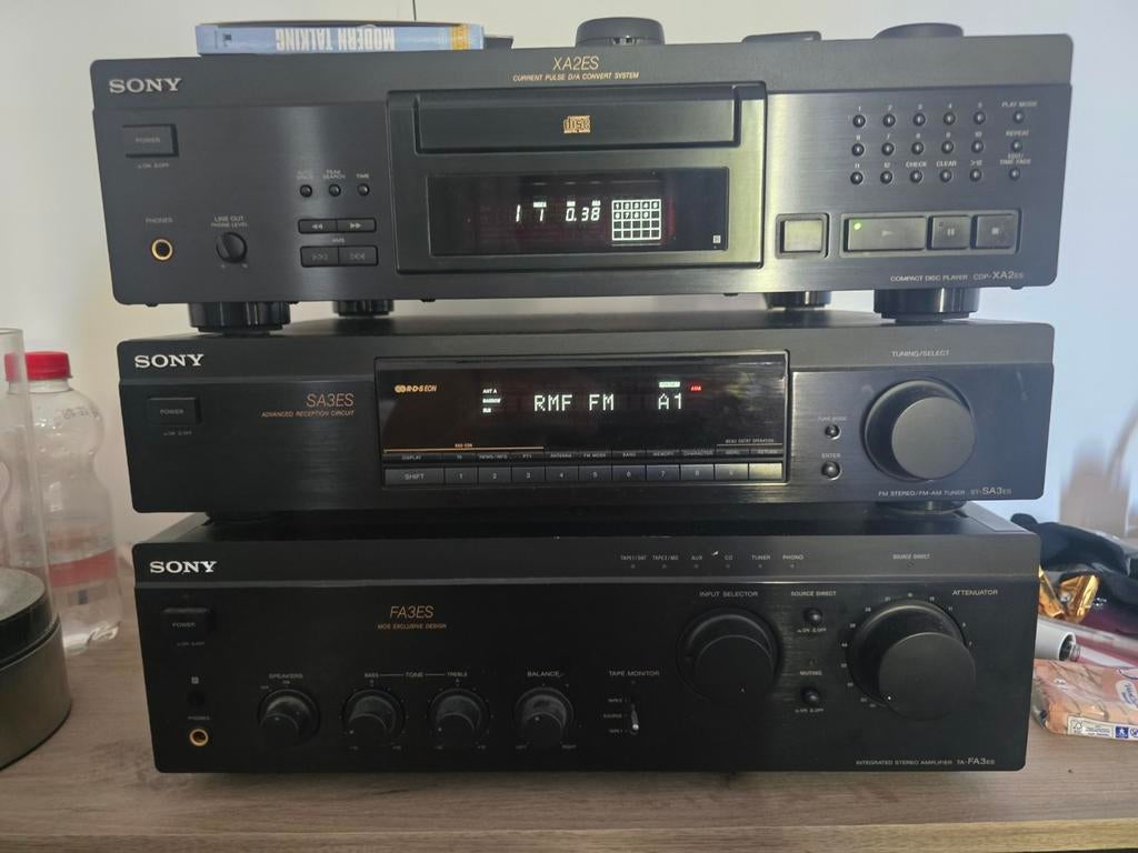 Sony ES Hifi Set: CD-speler, Tuner en Versterker, Audio, Tv en Foto, Stereo-sets, Zo goed als nieuw, Cd-speler, Tuner of Radio