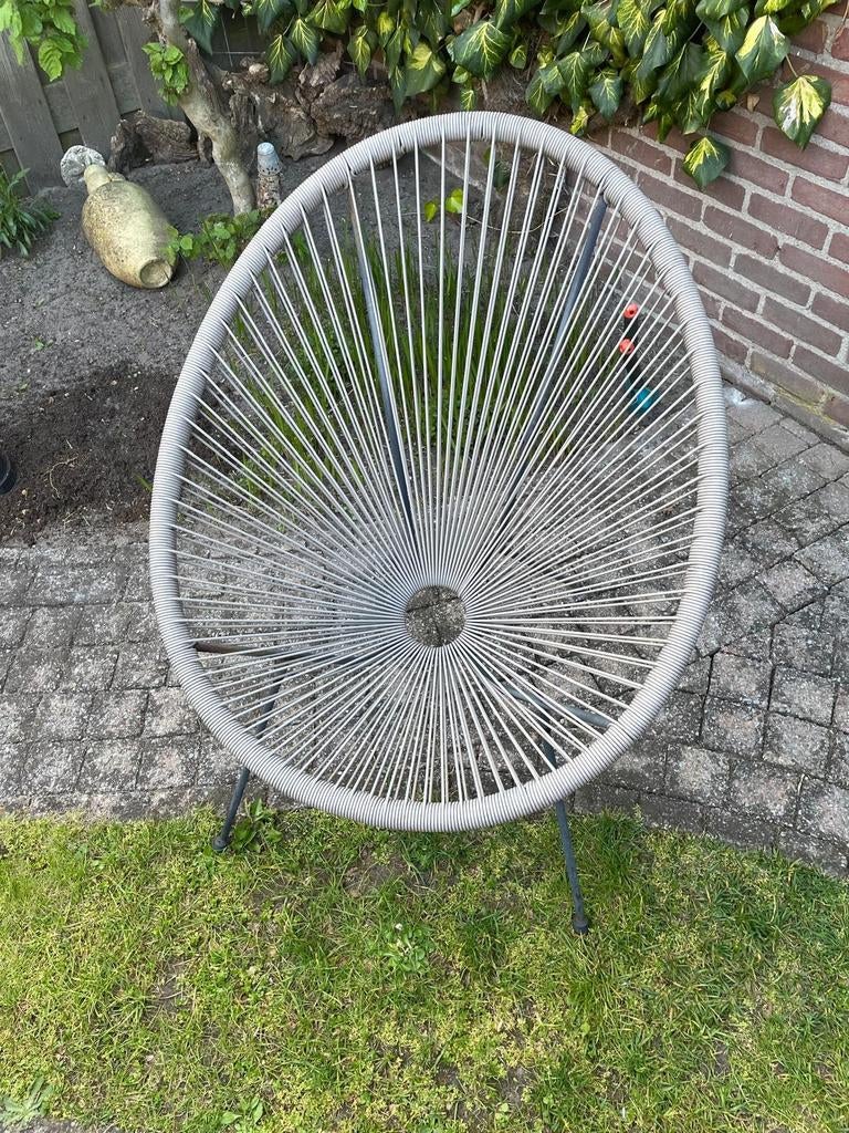 Draadstoel - Gebruikt maar nog prima, Ophalen