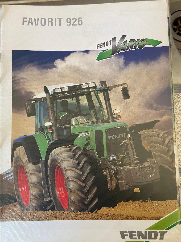 Tractorfolders, Boeken, Catalogussen en Folders, Ophalen of Verzenden, Zo goed als nieuw, Folder