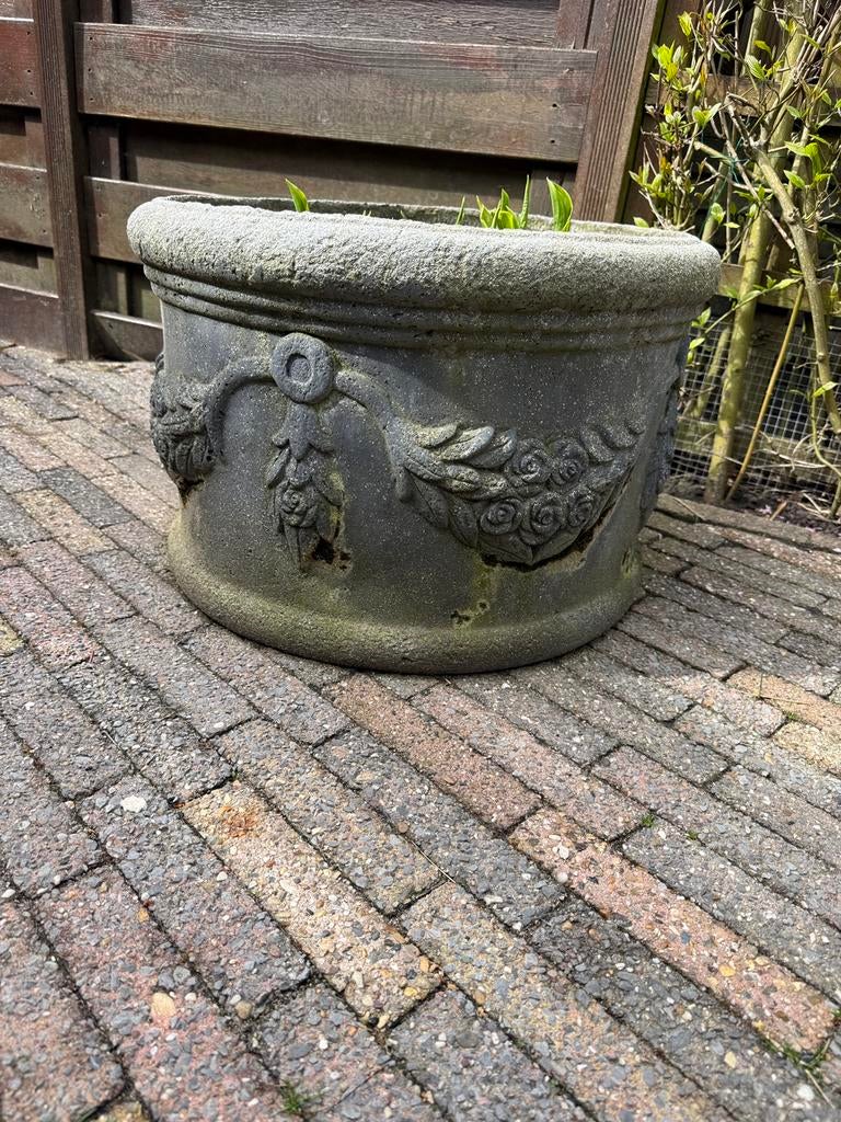 Plantenpotten steen - sierpotten, Ophalen, Steen, Gebruikt, Rond