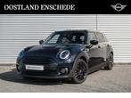 MINI Clubman Cooper Classic Automaat / Panoramadak / Trekhaa, Auto's, 136 pk, Gebruikt, Blauw, Leder en Stof