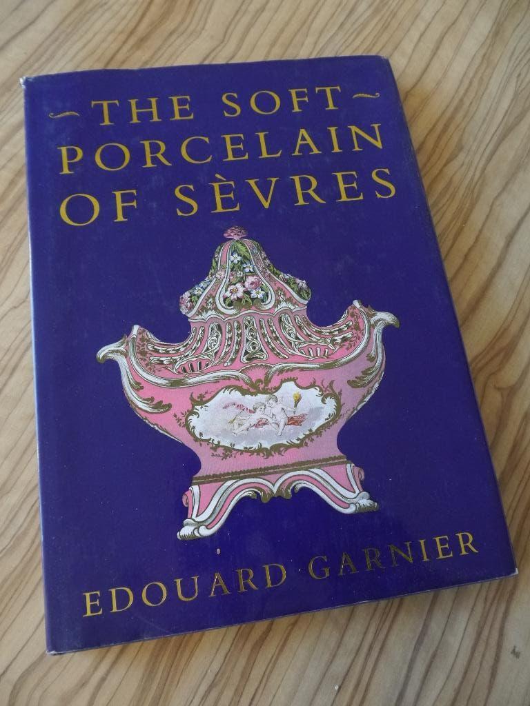 the soft porcelain of sèvres, Ophalen of Verzenden