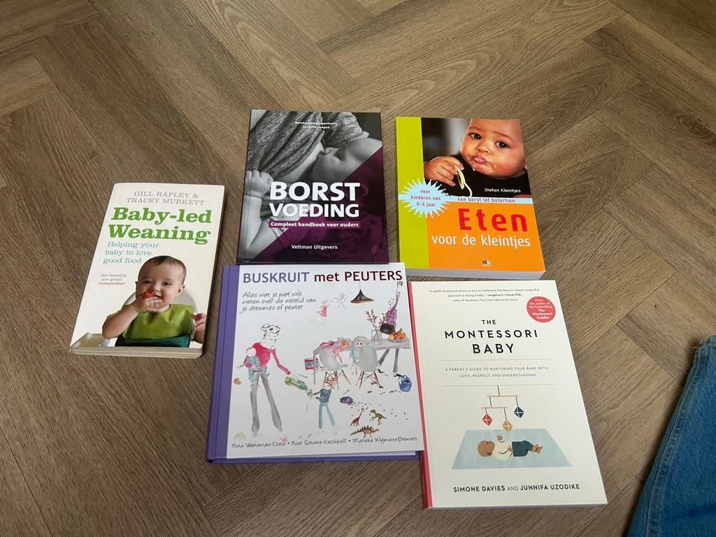 Boekenpakket: Baby's & Peuters (Borstvoeding, Kleintjes, BLW, Ophalen of Verzenden, Zo goed als nieuw