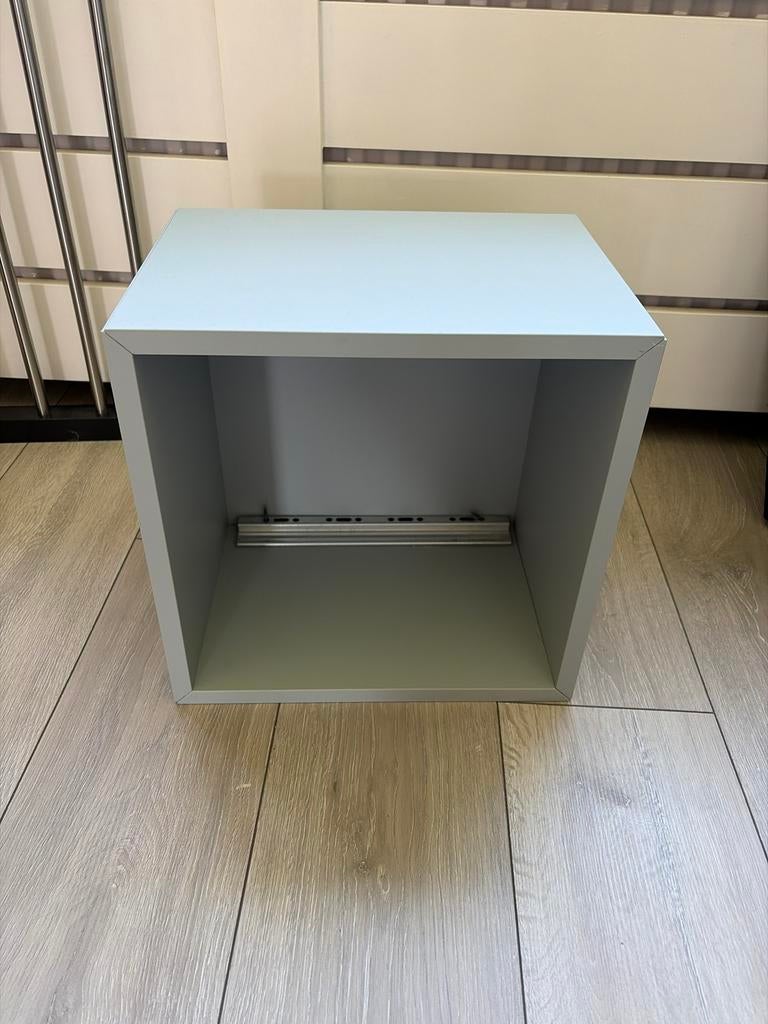 IKEA Eket kastje/kubus licht grijs blauw 35x25x35 cm, Ophalen, Gebruikt