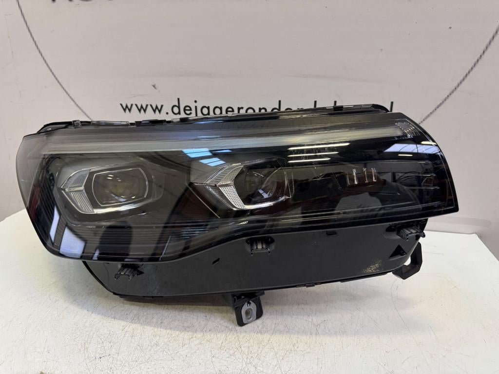 VW TIGUAN 571 IQ LIGHT KOPLAMP RECHTS MATRIX 571941060G, Gebruikt, Volkswagen, Volkswagen AG, Berliner Ring 2
38440  Wolfsburg, DE