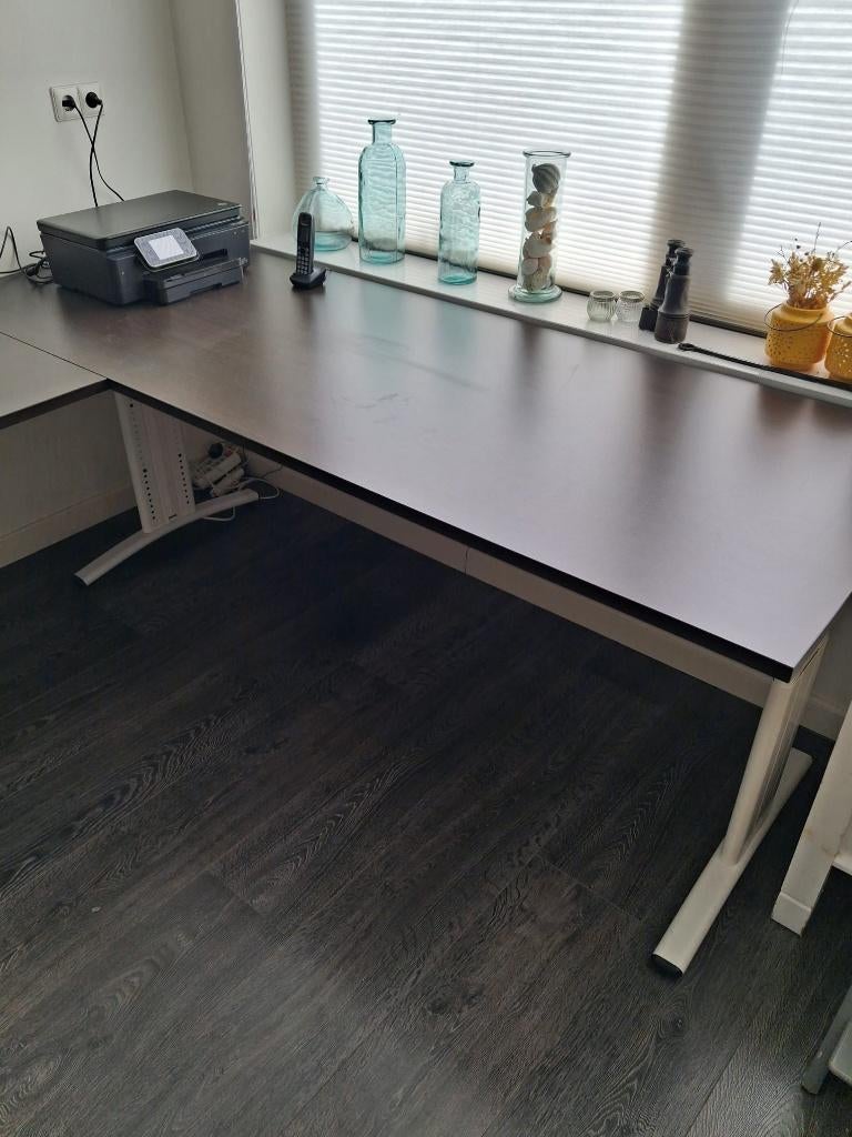 Bureau | Hoekbureau | Geschakeld bureau, Huis en Inrichting, Bureaus, Ophalen, Gebruikt, In hoogte verstelbaar, 220 cm
