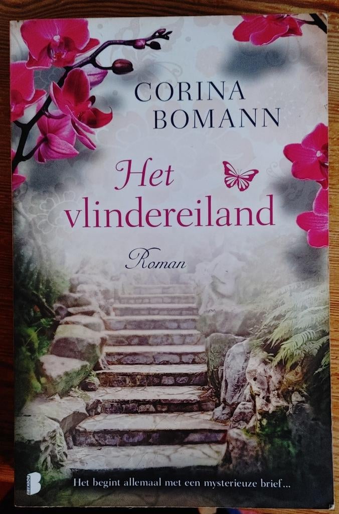 Het vlindereiland - Corina Bomann (Roman), Boeken, Ophalen of Verzenden, Gelezen, Corina Bomann, Europa overig