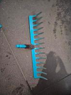 Gardena hark en steel combisysteem, Tuin en Terras, Hand-tuingereedschap, Ophalen, Zo goed als nieuw, Hark, Gardena o.a.