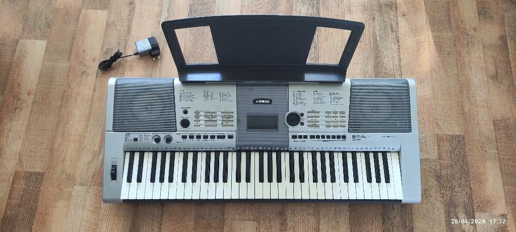 Keyboard: Yamaha PSR-E403, Muziek en Instrumenten, Keyboards, Ophalen of Verzenden, Gebruikt, 61 toetsen, Yamaha