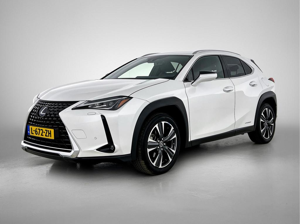 Lexus UX 250h Business Line | Stoelverwarming | Stuurverwarm, 12 maanden, Gebruikt, 4 cilinders, Alcantara