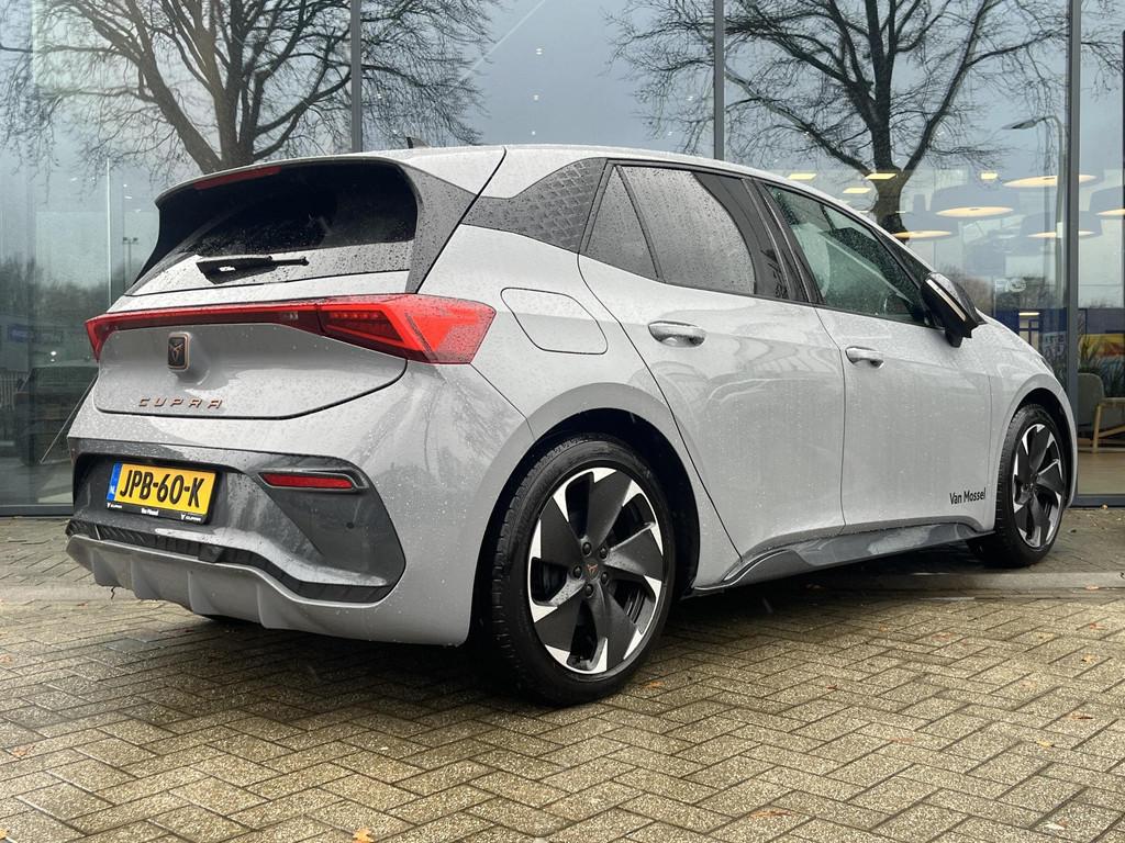 CUPRA Born Business Limited 63 kWh AUTOMAAT | Stoelverwarmin, Auto's, Zwart, 63 kWh, Zilver of Grijs, Te koop