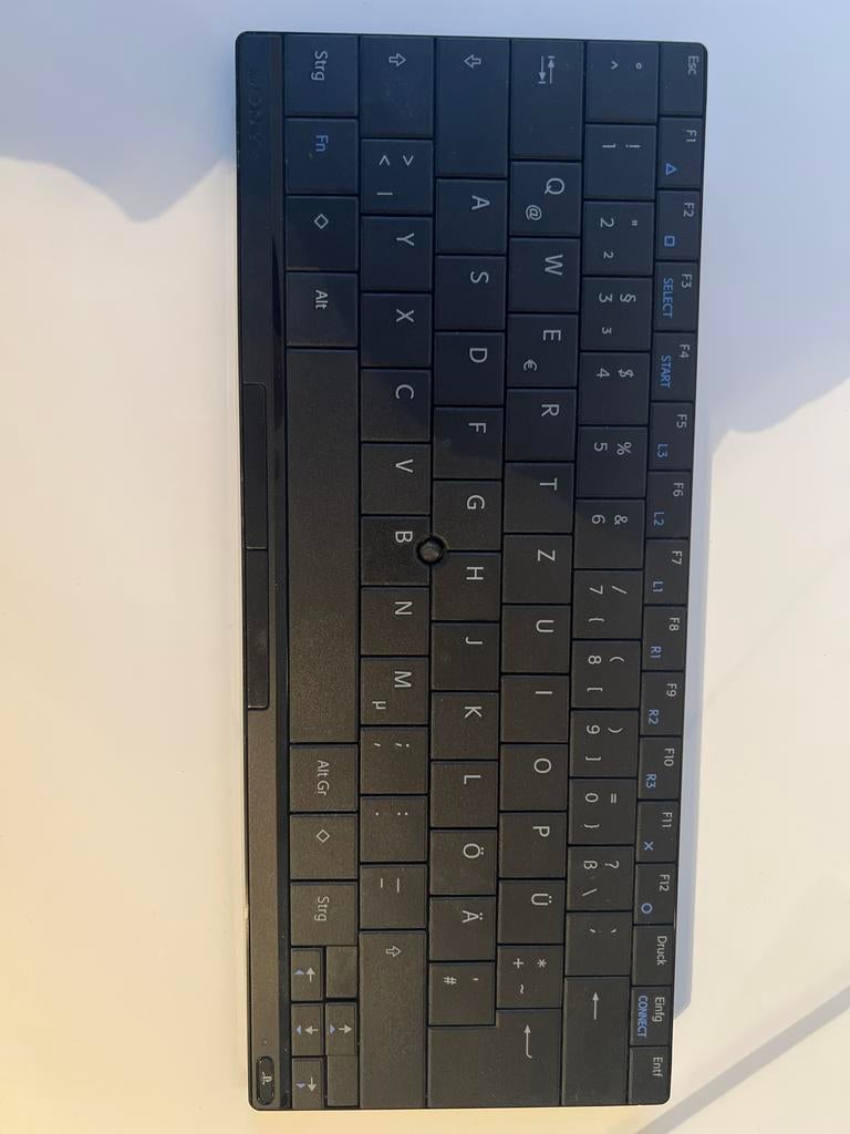 Sony draadloos toetsenbord voor PlayStation - Compact, Computers en Software, Toetsenborden, Ophalen, Overige indelingen, Gebruikt