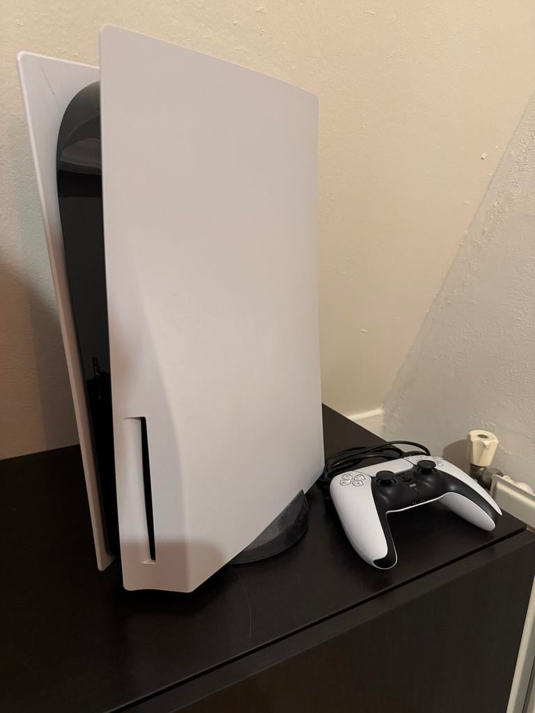 PS5 Disc Edition  + controller, Spelcomputers en Games, Ophalen of Verzenden, Playstation 5