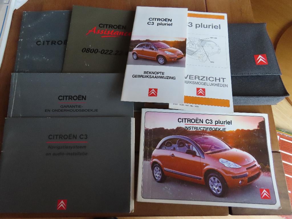 Complete boordmap - instructieboek citroen C3 Pluriel 2002, Auto diversen, Handleidingen en Instructieboekjes, Ophalen of Verzenden