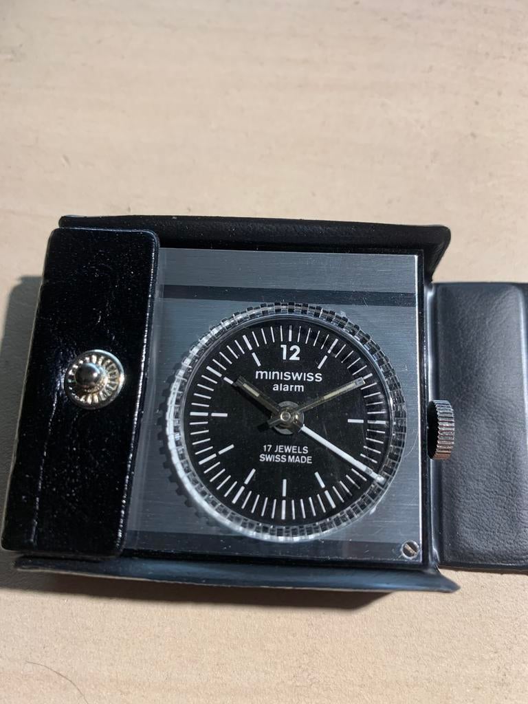 Vintage reiswekkertje miniswiss alarm, Antiek en Kunst, Ophalen of Verzenden