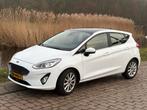 Ford Fiësta 1.0 Titanium panoramadak adaptive cruisecontrol, Auto's, Voorwielaandrijving, 1064 kg, Origineel Nederlands, Handgeschakeld