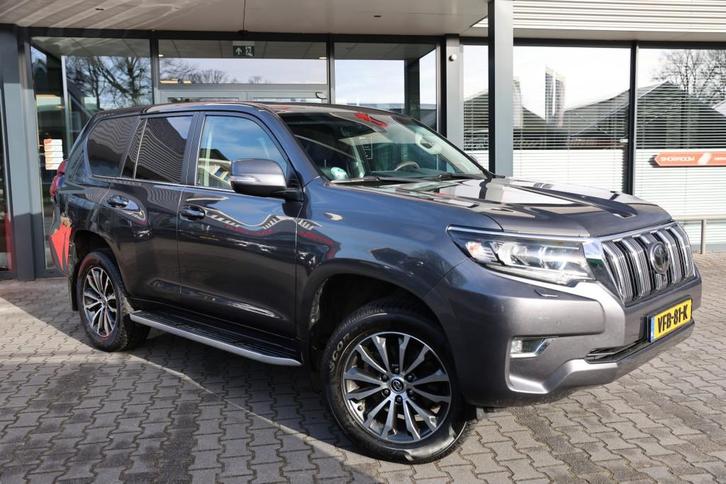 Toyota LANDCRUISER 150 2.8 D-4D 5DRS EXECUTIVE A/T VAN, Auto's, Bestelauto's, Bedrijf, ABS, Adaptive Cruise Control, Airbags, Bluetooth