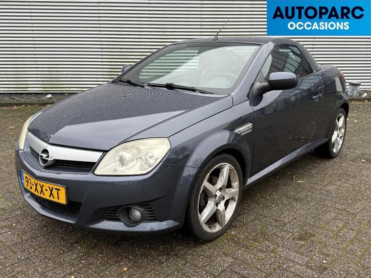 Opel Tigra TwinTop 1.8-16V Temptation NIEUWE APK, AIRCO, LED, Auto's, Opel, Bedrijf, Te koop, Tigra, ABS, Airbags, Alarm, Centrale vergrendeling