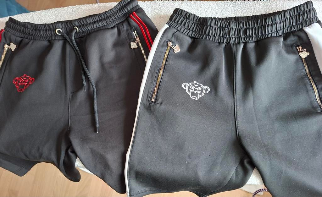4 merk shirts en 2 Black Bananas shorts, Kleding | Heren, Overige Herenkleding, Ophalen of Verzenden, Zo goed als nieuw
