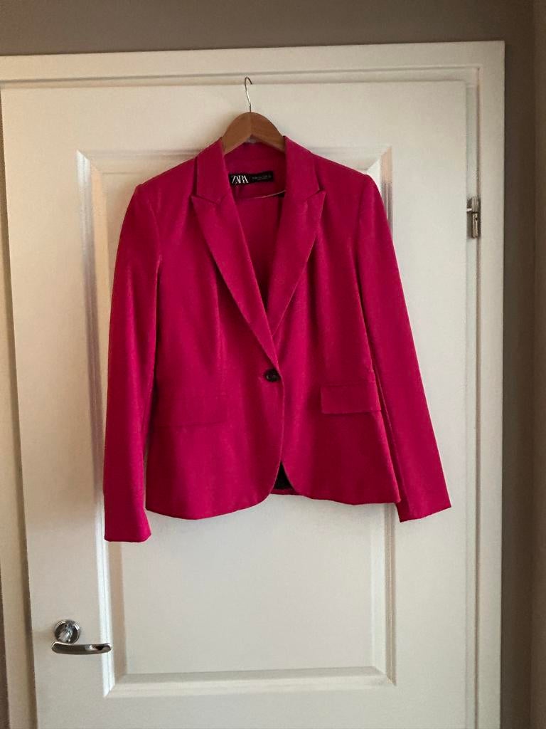 Fuchsia Roze Pak Maat 38 - Zara Blazer en Broek, Maat 38/40 (M), Kostuum of Pak, Ophalen of Verzenden, Zo goed als nieuw