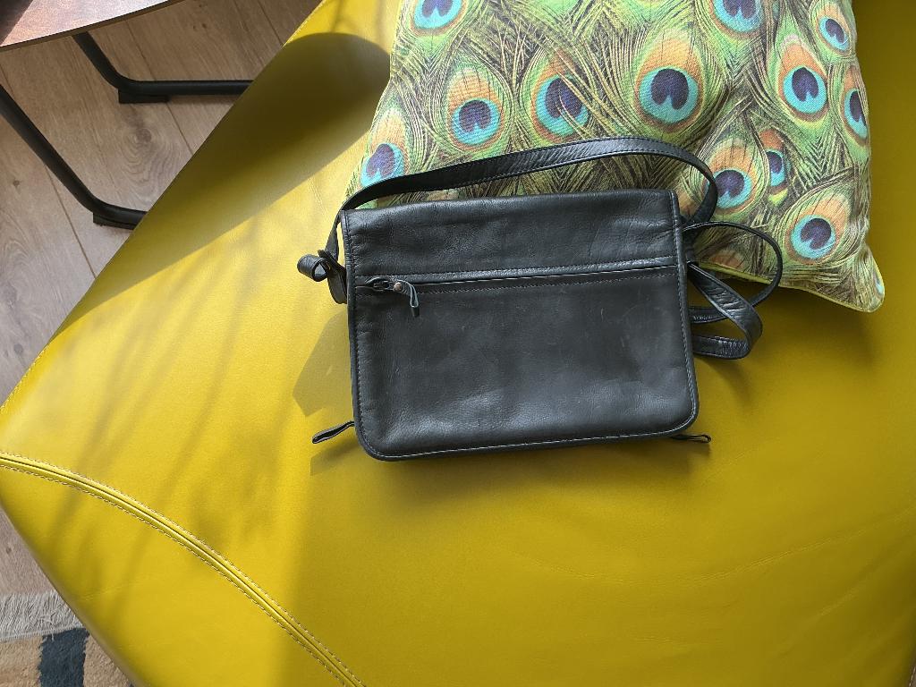 SOFT LEREN BERBA TAS, Ophalen of Verzenden, Zo goed als nieuw, 75 tot 100 cm, Leer