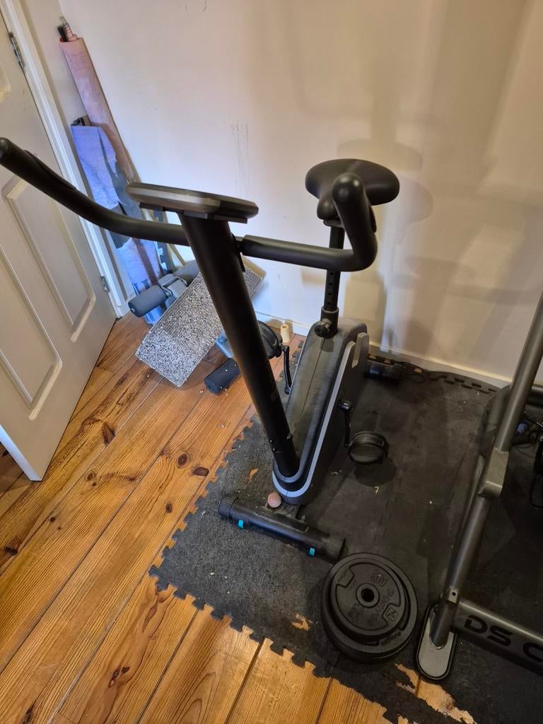 Hometrainer fiets, Sport en Fitness, Fitnessmaterialen, Ophalen, Gebruikt, Overige typen