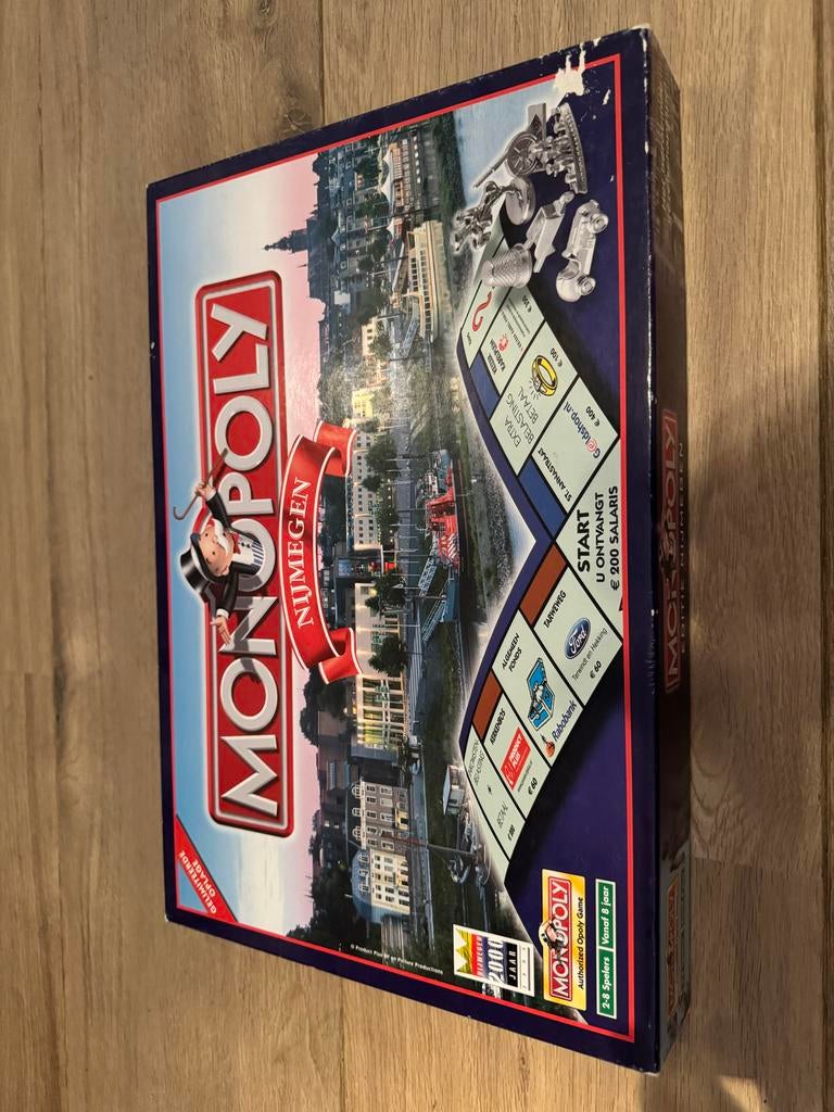 Monopoly Nijmegen - Editie 2000 jaar Nijmegen, Drie of vier spelers, Ophalen of Verzenden, Gebruikt