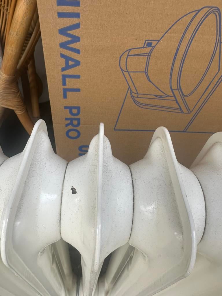 Vintage leder radiator, Doe-het-zelf en Verbouw, Verwarming en Radiatoren, Gebruikt, Radiator, Ophalen of Verzenden, 60 tot 150 cm