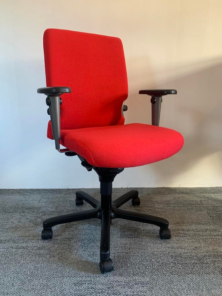 Comforto 77 ARBO bureaustoel, Ophalen, Zo goed als nieuw, Rood