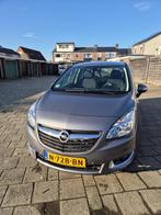 Opel Meriva 1.4 uit 2016, Auto's, Achterwielaandrijving, 4 stoelen, Wit, 75 €/maand