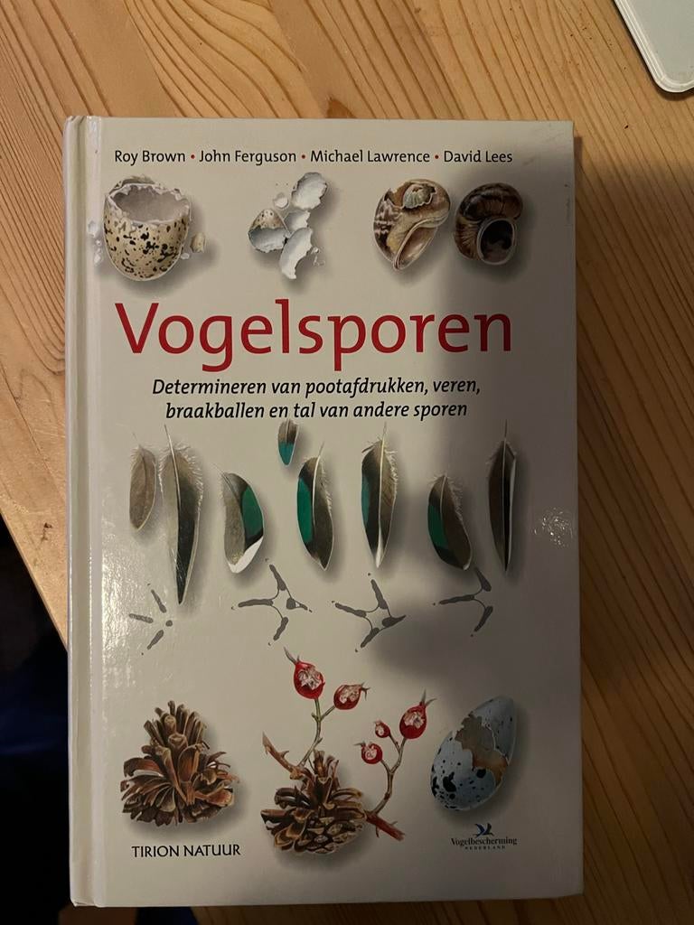 Vogelsporen, Boeken, Ophalen of Verzenden, Gelezen, Vogels