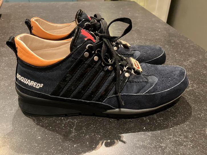 Dsquared2 veterschoenen maat 44 blauw/zwart zgan tbv Dorcas, Kleding | Heren, Schoenen, Zo goed als nieuw, Blauw, Ophalen of Verzenden