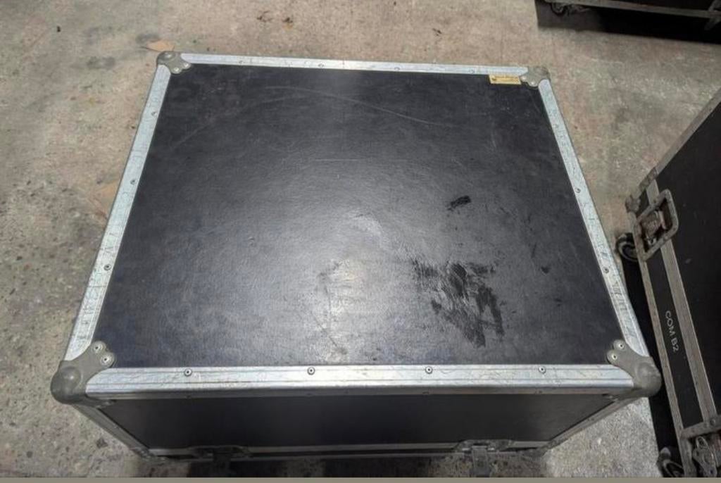 ✅Monitor flightcase pa flightcase 73 breed, 61 diep, 42 hoog, Ophalen, Gebruikt, Info@verbuntaudio.com, Flightcase