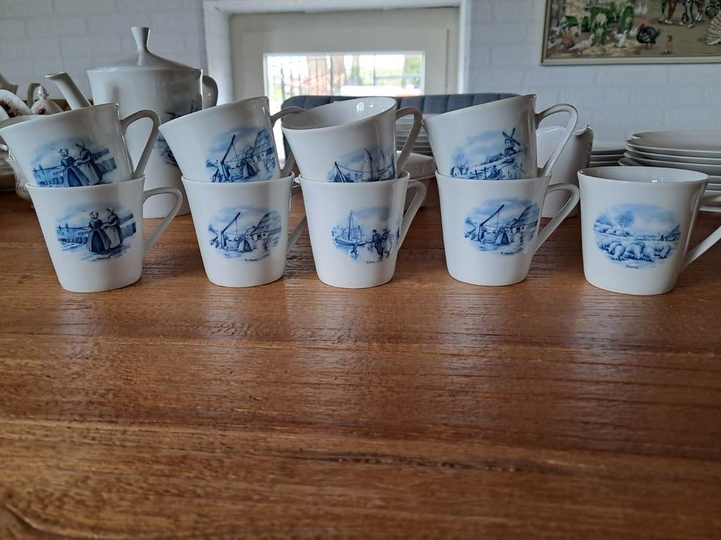 Prachtig Bavaria Holland ontbijtservies Remia, Ophalen, Zo goed als nieuw, Porselein, Overige stijlen