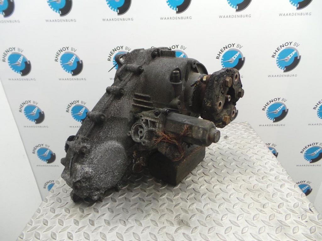 BMW X5 TUSSENBAK 2008, Ophalen of Verzenden, Gebruikt, Stiba lid