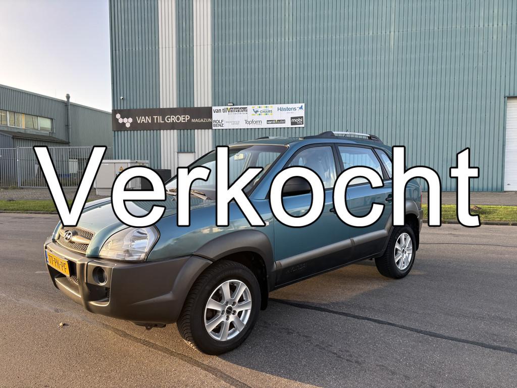 Hyundai Tucson 2.0i Active 142 PK. Als nieuw rijdende inruil, Stof, Gebruikt, 4 cilinders, Origineel Nederlands