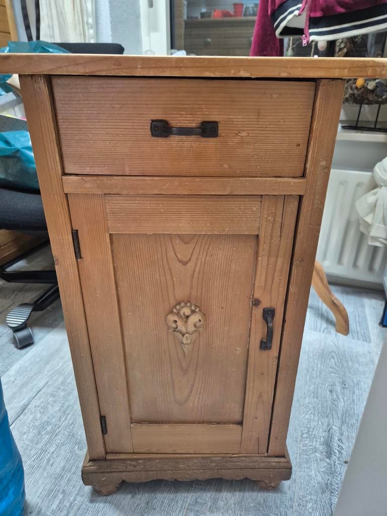 Antiek houten (nacht)kastje met lade en deurtje, Antiek en Kunst, Ophalen of Verzenden