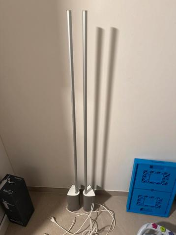 Hue Vloerlampen - Kleurrijk & Dimbaar beschikbaar voor biedingen