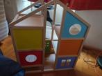 Hape Alle Seizoenen  Houten Poppenkast, Ophalen of Verzenden, Zo goed als nieuw, Poppenhuis