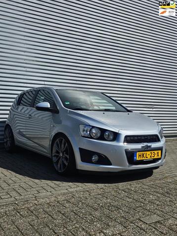 Chevrolet AVEO 1.6|99.940 km|Automaat l Panoramadak beschikbaar voor biedingen