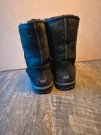 UGGS Maat 40, Ophalen of Verzenden, Zo goed als nieuw, Zwart