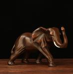 Houten Olifant Beeld Beeldje Dier Houtsnijwerk Standbeeld, Antiek en Kunst, Verzenden