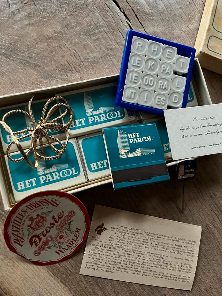 Vintage Het Parool Reclame Objecten, Verzamelen, Merken en Reclamevoorwerpen, Gebruikt, Reclamebord, Ophalen