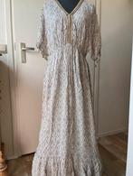 Ibiza jurk boho Maxi jurk creme grijs Ibiza Free size zomer, Kleding | Dames, Jurken, Maat 42/44 (L), Ophalen of Verzenden, Zo goed als nieuw
