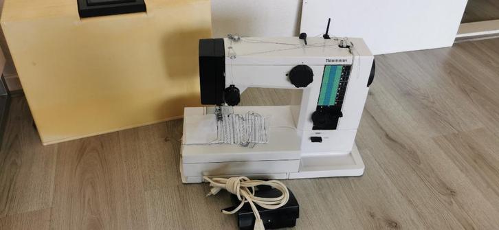 Naaimachine naumann 4429 Zo goed als nieuw, Hobby en Vrije tijd, Naaimachines en Toebehoren, Zo goed als nieuw, Naaimachine, Overige merken