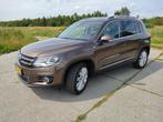 VW Tiguan Cup. 2.0 TDI. 81KW. 2014 Pano. AHK, Auto's, Volkswagen, Euro 5, Stof, 1800 kg, Zwart