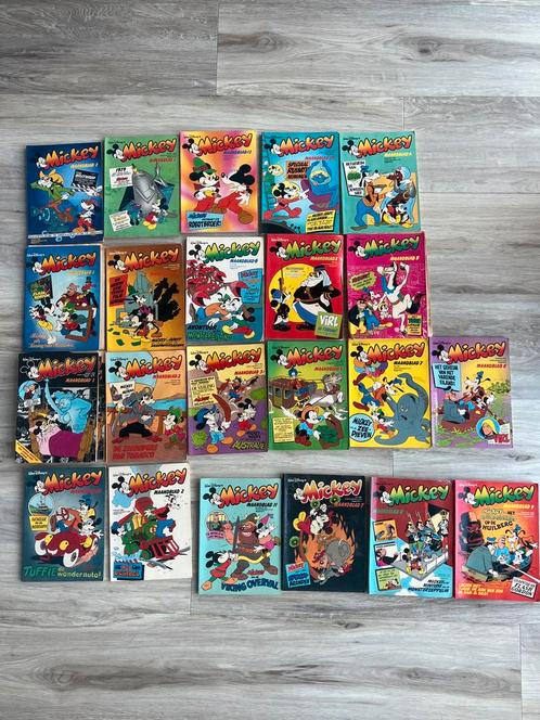 Mickey Mouse stripboeken bundel 28 stuks jaren 70 t/m 90, Boeken, Strips | Comics, Zo goed als nieuw, Meerdere comics, Europa