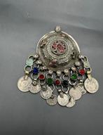 Zeer oude  mooie Afghaanse Kuchi hanger., Ophalen of Verzenden, Overige materialen, Ketting